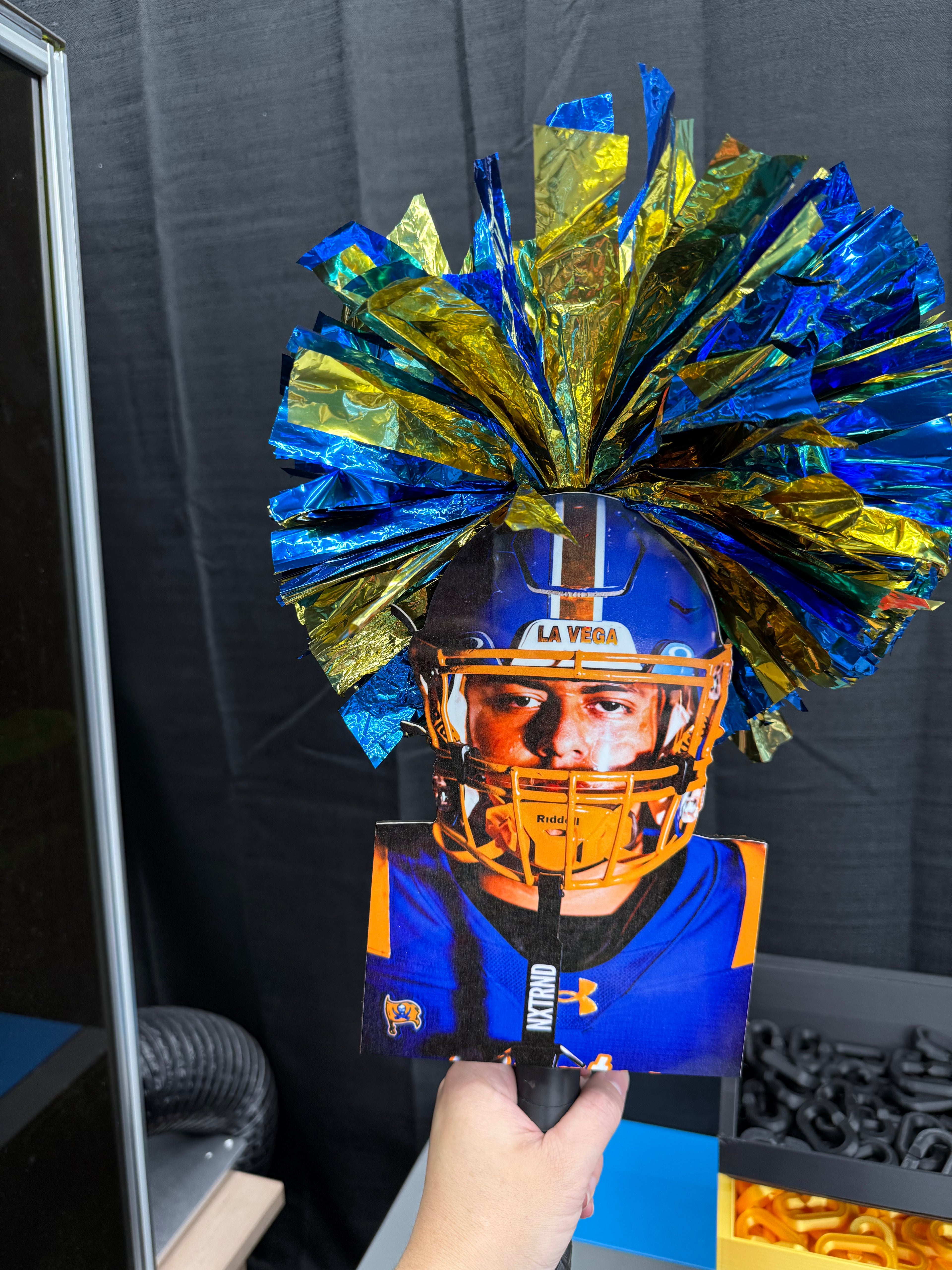 CUSTOM FAN SPIRIT STICK